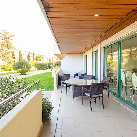 Appartement Garden Access 013 *