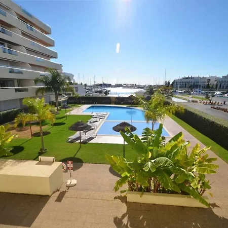 Appartement Garden Access 013 *